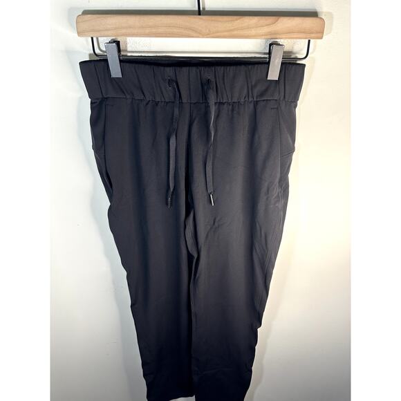 Lululemon On The Fly Pant *28" Black Size 2 - Picture 3 of 8